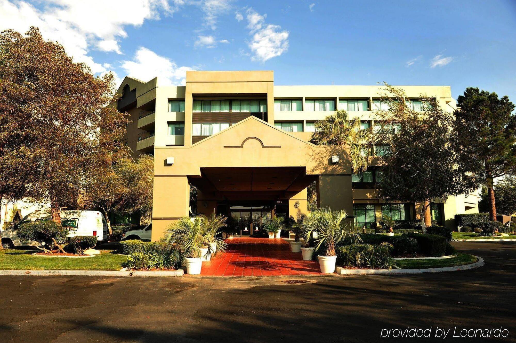 Holiday Inn Palmdale-Lancaster, An Ihg Hotel Exterior foto